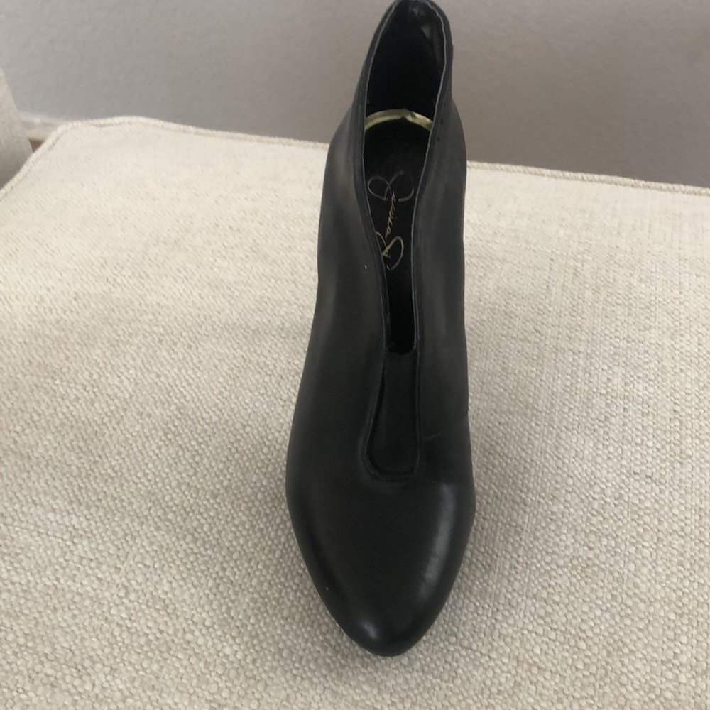 Jessica Simpson Black Stiletto Booties with Platform base - Picture 3 of 5